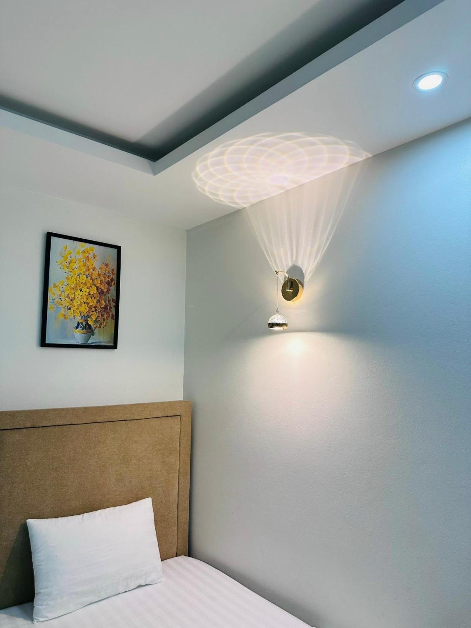 Nha Nghi Anh Dung Bed & Breakfast ฮาลอง ภายนอก รูปภาพ