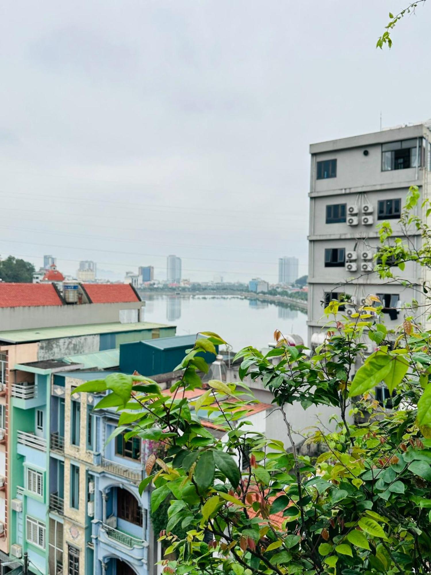 Nha Nghi Anh Dung Bed & Breakfast ฮาลอง ภายนอก รูปภาพ