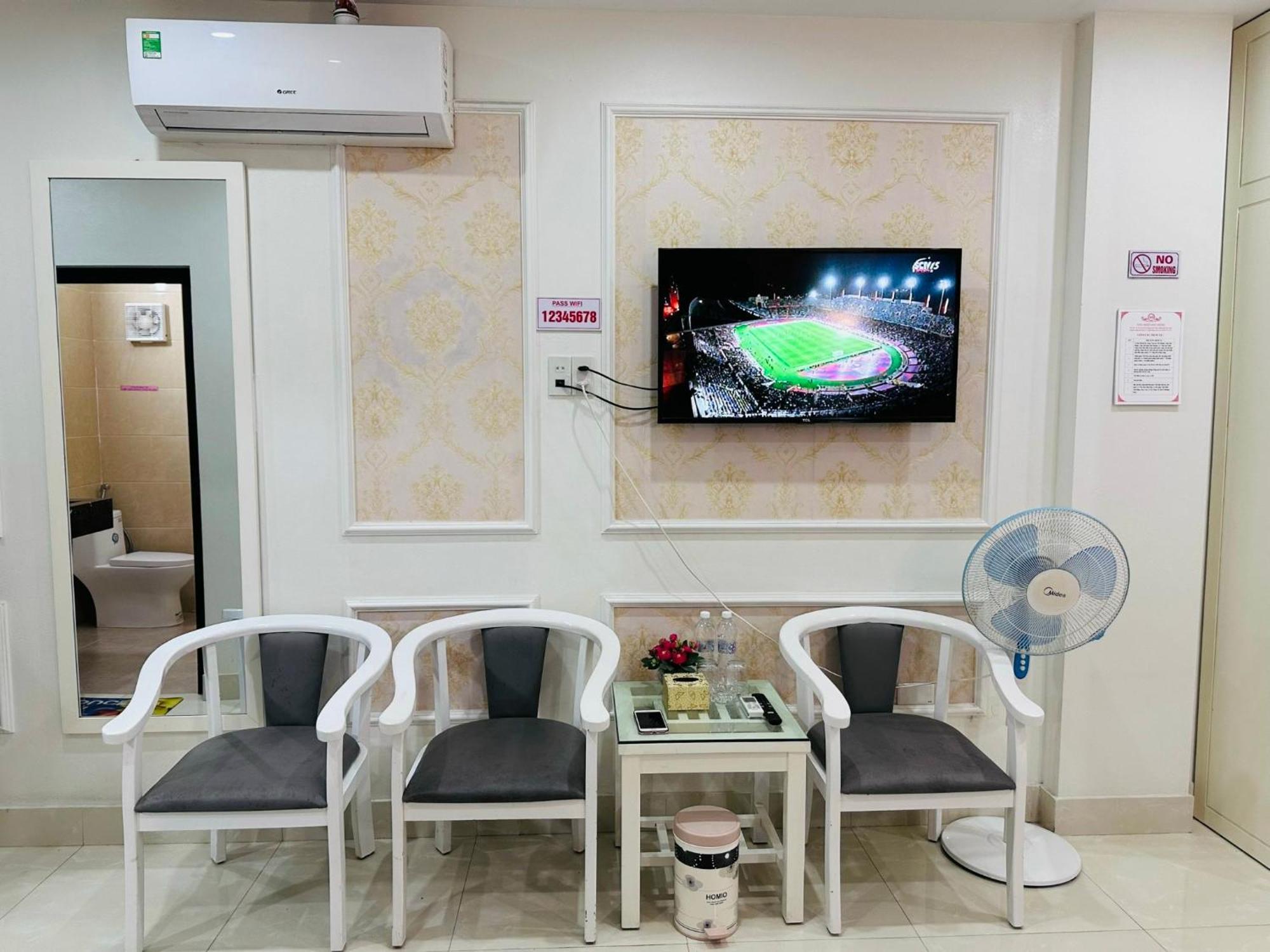 Nha Nghi Anh Dung Bed & Breakfast ฮาลอง ภายนอก รูปภาพ