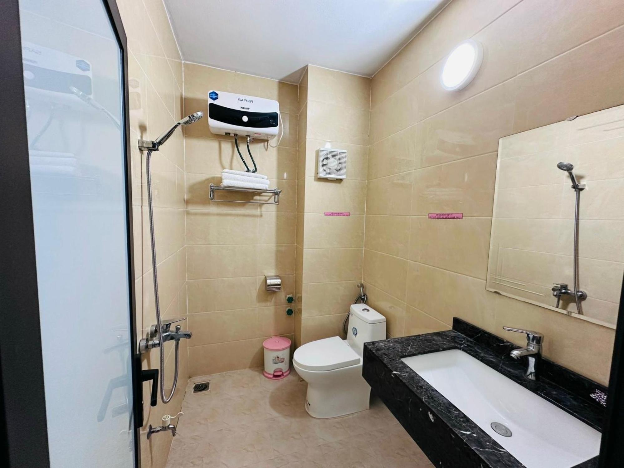 Nha Nghi Anh Dung Bed & Breakfast ฮาลอง ภายนอก รูปภาพ